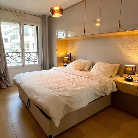 Le Penthouse De Apartment