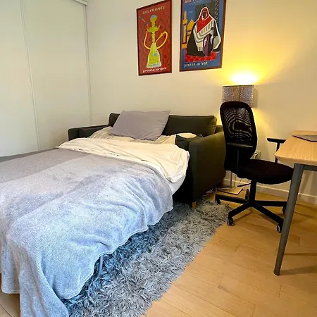 Le Penthouse De *